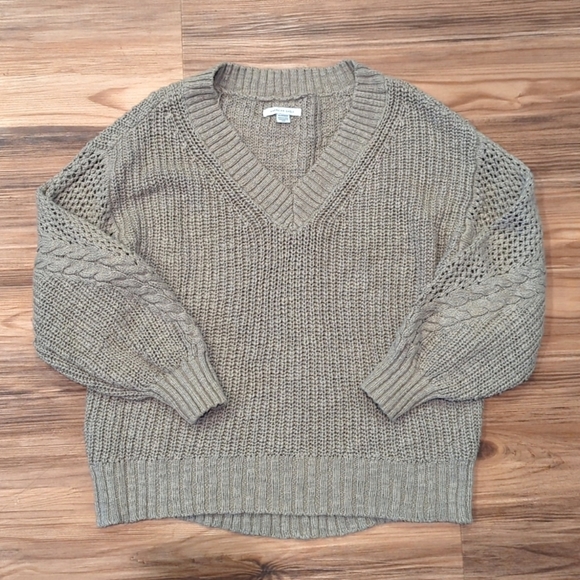 American Eagle Outfitters Sweaters - American Eagle Knit Sweater